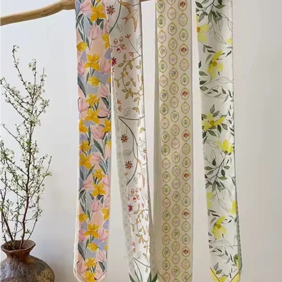 Elegant Multicolor Silk Skinny Scarf - Picture 2 of 4